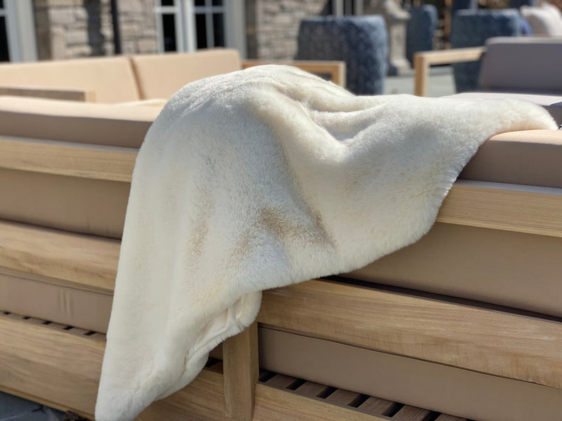 Experience luxury with ONE Preevay's Rabbit Faux Fur Throw. Inspired by Fernando Botero, crafted from Ultra Premium Rabbit Faux Fur. 800 gsm, 50x60 inches in Casual Khaki. Hypoallergenic and elegant.">
