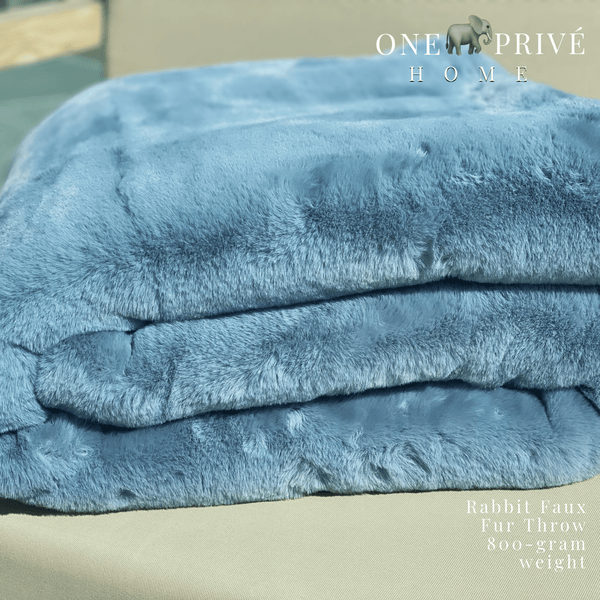 Indulge in the epitome of luxury with the One Preevay Faux Rabbit Fur Throw in Yacht Blue. Inspired by the elegance of Fernando Botero and crafted from ultra-premium faux rabbit fur. Hypoallergenic, cruelty-free, and lined with elegant velvet for refined warmth and sophistication. 800gsm, 50x60 inches...
